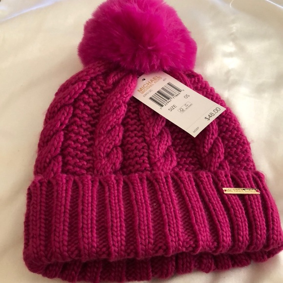Michael Kors Fuchsia Cable Knit Cuffed Beanie Hat Lined With Pom Pom OS NWT - Picture 1 of 16